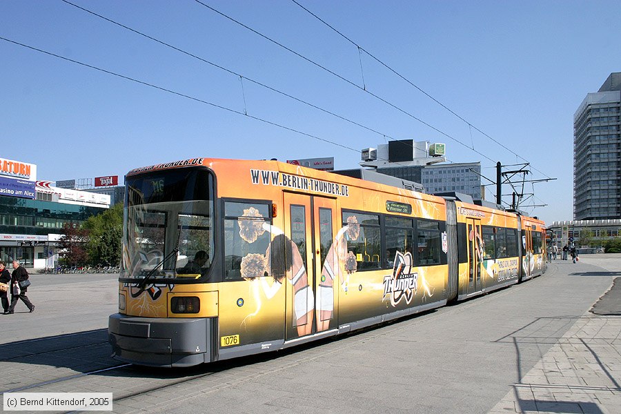Straßenbahn Berlin - 1076
/ Bild: berlin1076_e0016779.jpg Straßenbahn Berlin - 1076
/ Bild: berlin1076_e0016779.jpg