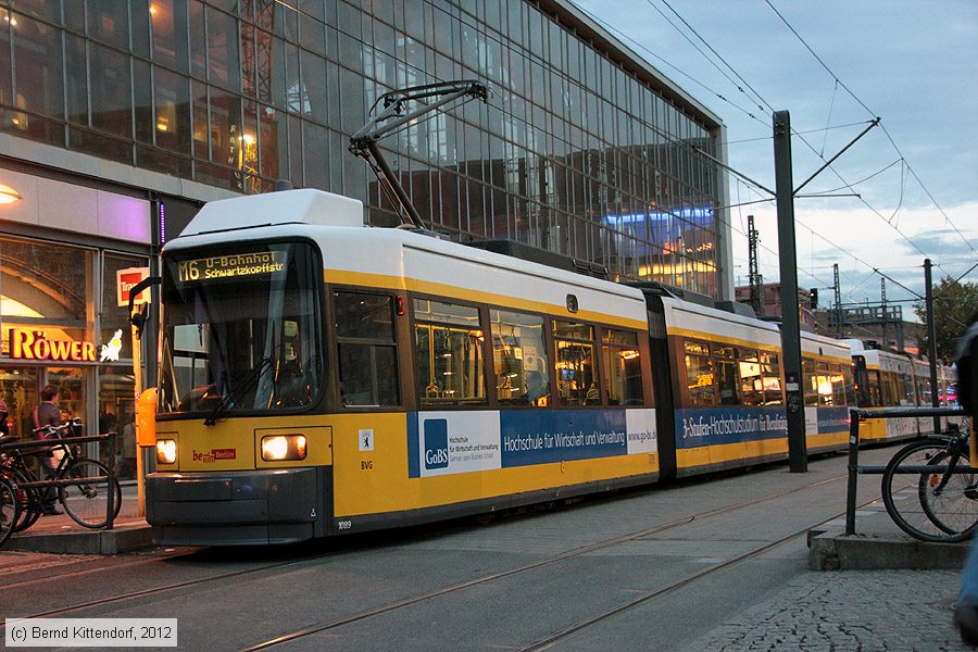 Straßenbahn Berlin - 1089
/ Bild: berlin1089_bk1210170309.jpg Straßenbahn Berlin - 1089
/ Bild: berlin1089_bk1210170309.jpg