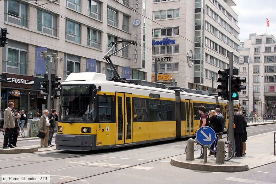Straßenbahn Berlin - 2009
/ Bild: berlin2009_bk1006140036.jpg Straßenbahn Berlin - 2009
/ Bild: berlin2009_bk1006140036.jpg