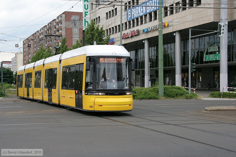 Straßenbahn Berlin - 4001
/ Bild: berlin4001_bk1006140388.jpg