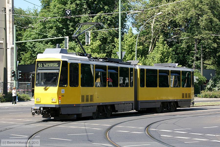 Straßenbahn Berlin - 6139
/ Bild: berlin6139_bk1006170211.jpg