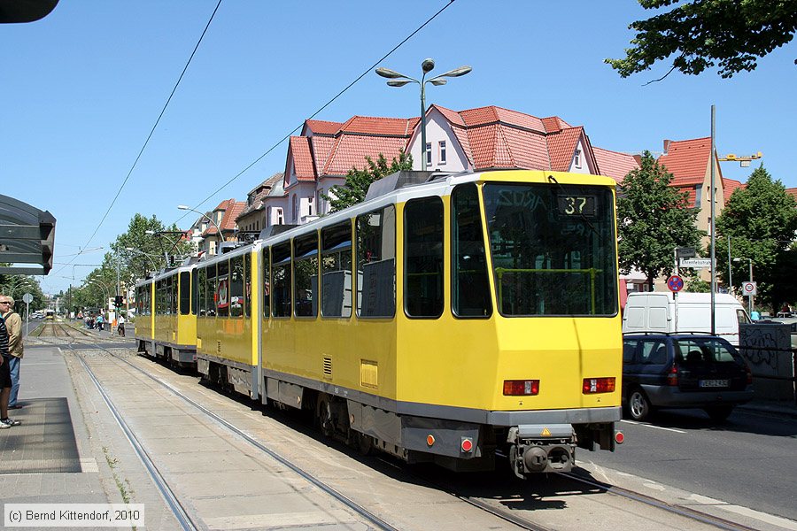 Straßenbahn Berlin - 7057
/ Bild: berlin7057_bk1006170147.jpg