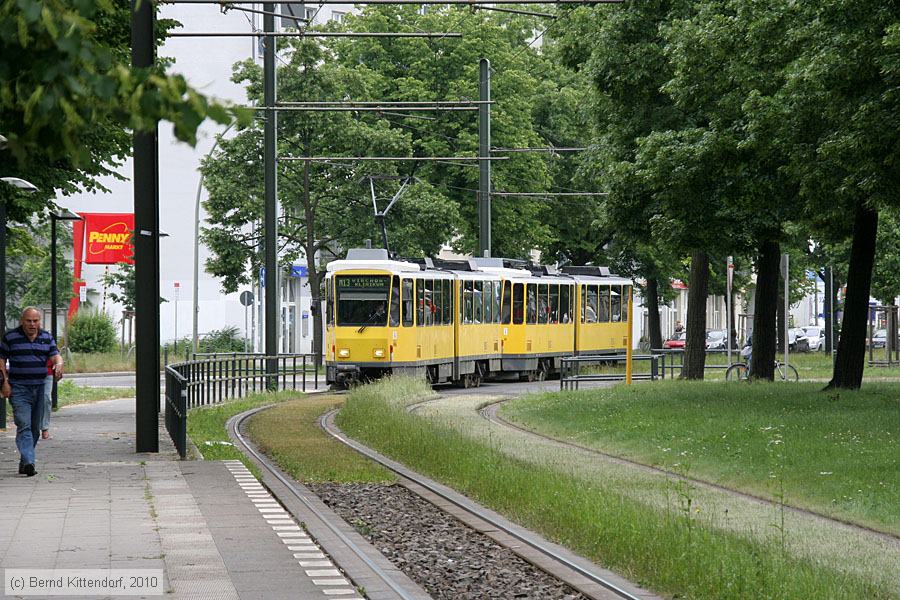 Straßenbahn Berlin - 7098
/ Bild: berlin7098_bk1006150105.jpg
