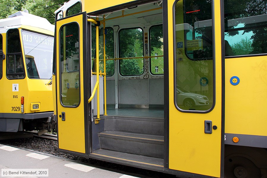Straßenbahn Berlin - 7098
/ Bild: berlin7098_bk1006150108.jpg