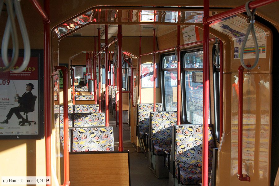 Straßenbahn Bielefeld - 547 - Innenansicht
/ Bild: bielefeld547_bk0910200254.jpg