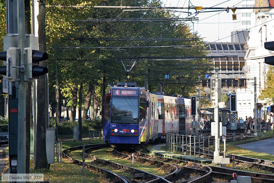 Straßenbahn Bielefeld - 584
/ Bild: bielefeld584_cw0910200206.jpg