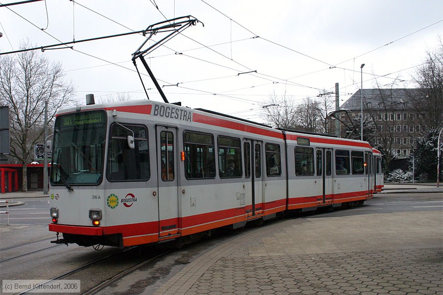 Straßenbahn Bochum-Gelsenkirchen - 316
/ Bild: bogestra316_bk0603110074.jpg