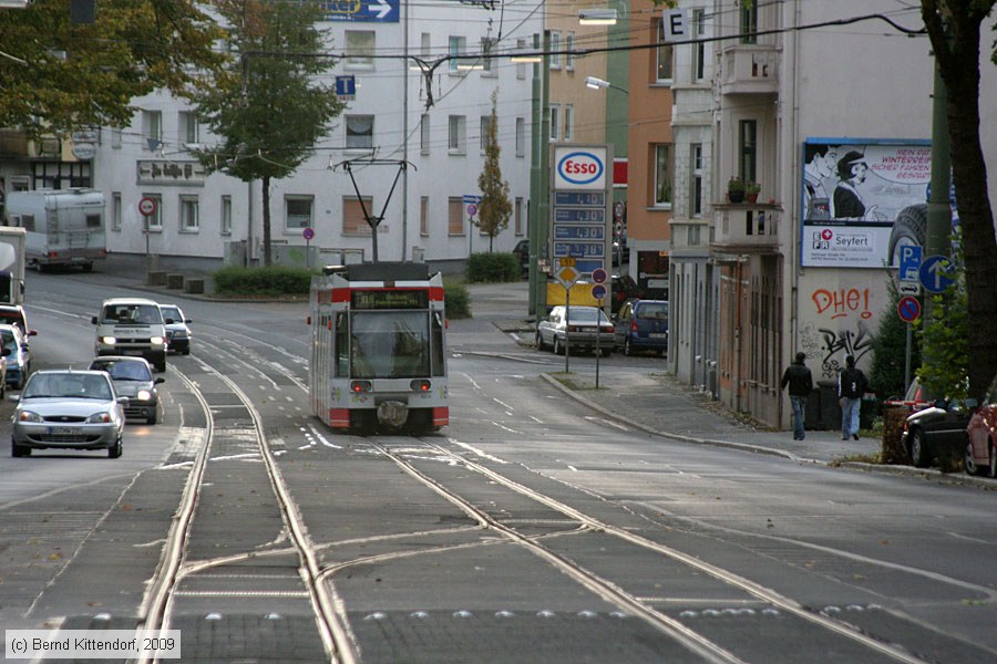 Straßenbahn Bochum-Gelsenkirchen - 422
/ Bild: bogestra422_bk0910210218.jpg