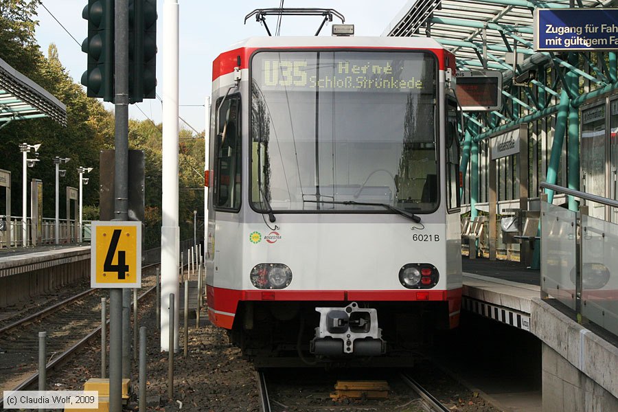 Stadtbahn - Bochum-Herne - 6021
/ Bild: bogestra6021_cw0910210062.jpg