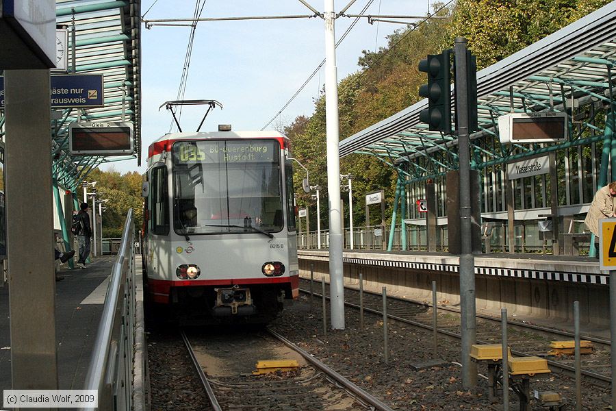 U-Bahn Bochum - Bogestra 6015
/ Bild: bogestra6015_cw0910210046.jpg