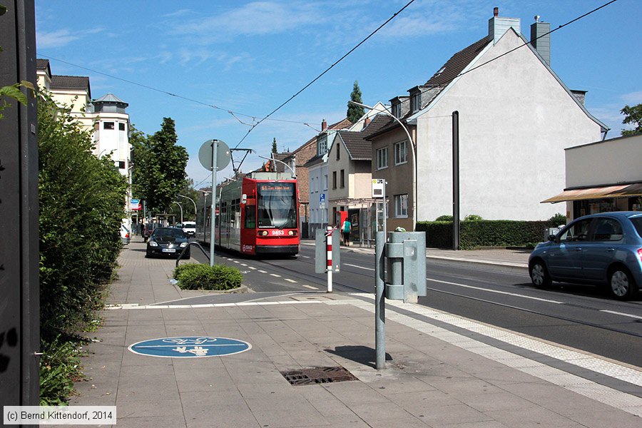 Straßenbahn Bonn - 9453
/ Bild: bonn9453_bk1408080088.jpg