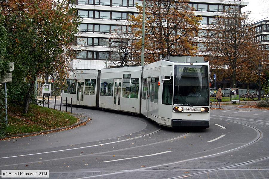 Straßenbahn Bonn - 9452
/ Bild: bonn9452_e0010986.jpg