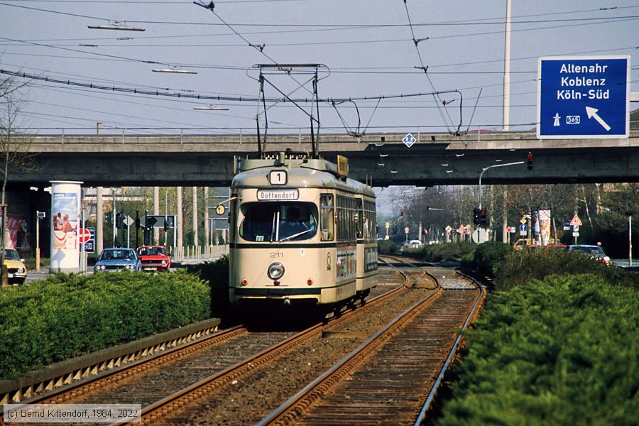 Straßenbahn Bonn - 211
/ Bild: bonn211_bd085331.jpg