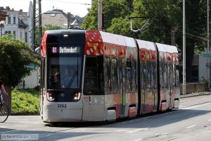 Bild: bonn2252_bk2506170205.jpg - anklicken zum Vergr&ouml;&szlig;ern