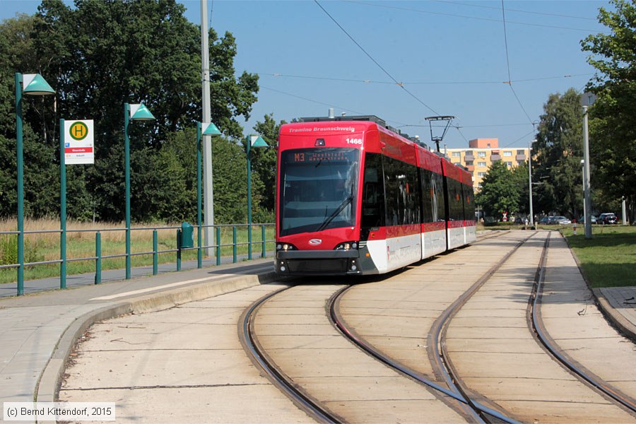 Braunschweig - Straßenbahn - 1466
/ Bild: braunschweig1466_bk1508220110.jpg