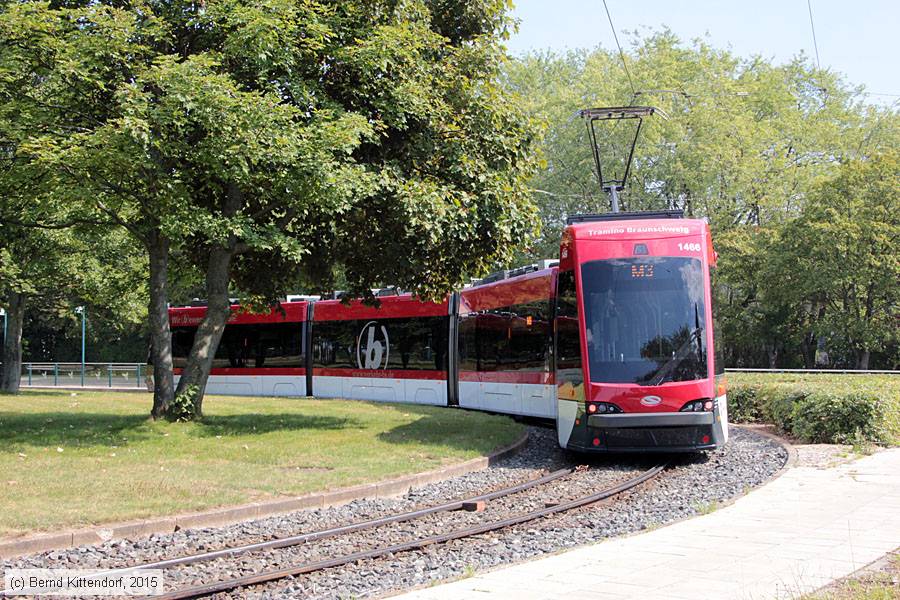 Braunschweig - Stra&szlig;enbahn - 1466
/ Bild: braunschweig1466_bk1508220117.jpg
