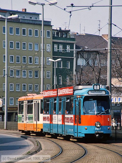 Braunschweig - Straßenbahn - 7357
/ Bild: braunschweig7357_vb011114.jpg