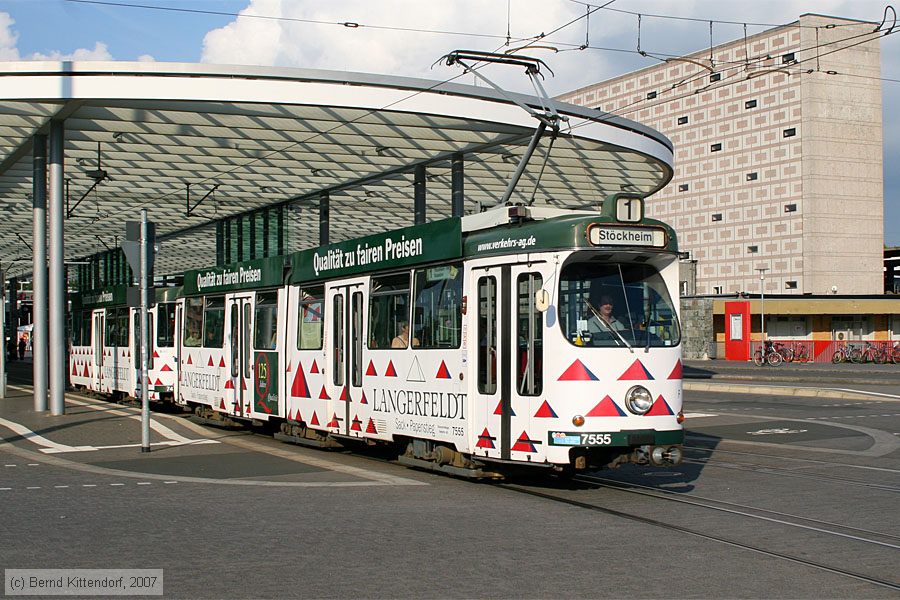 Braunschweig - Straßenbahn - 7555
/ Bild: braunschweig7555_bk0708240212.jpg Braunschweig - Straßenbahn - 7555
/ Bild: braunschweig7555_bk0708240212.jpg