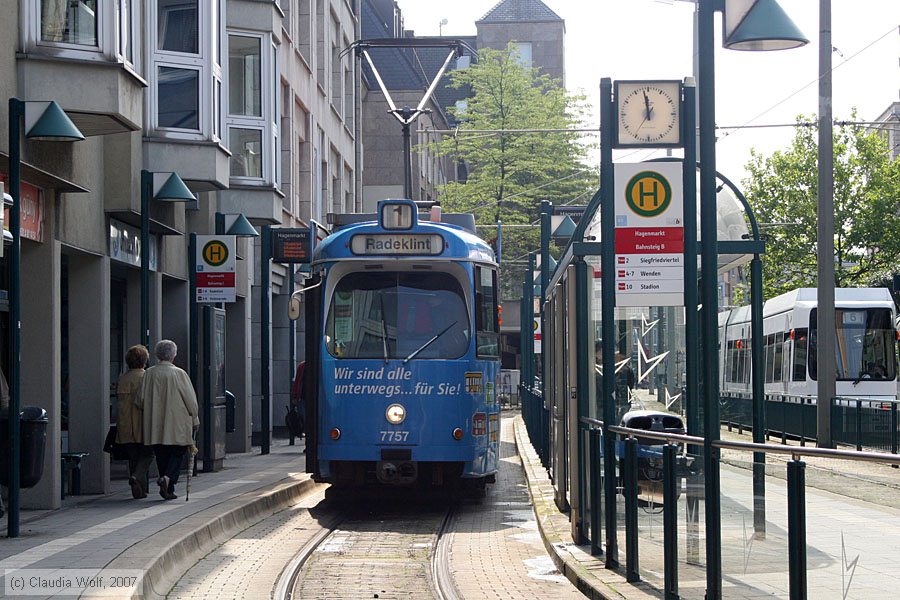 Braunschweig - Straßenbahn - 7757
/ Bild: braunschweig7757_cw0708240035.jpg