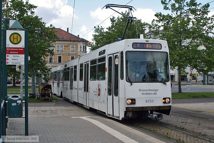 Braunschweig - Straßenbahn - 8153
/ Bild: braunschweig8153_bk0708030028.jpg