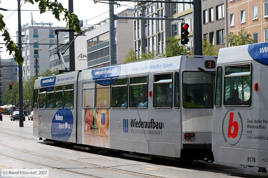 Braunschweig - Straßenbahn - 8156
/ Bild: braunschweig8156_bk0708240124.jpg