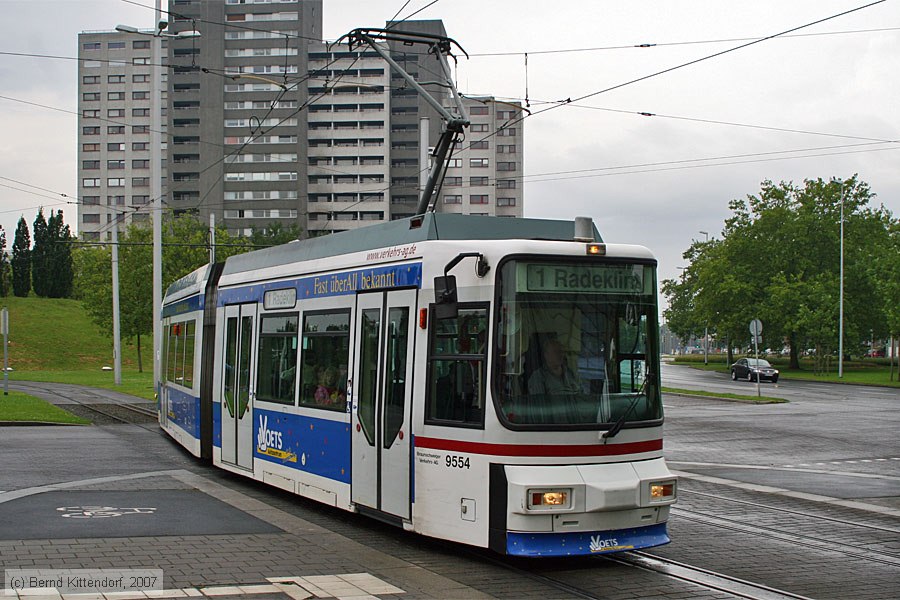 Braunschweig - Straßenbahn - 9554
/ Bild: braunschweig9554_bk0708240021.jpg Braunschweig - Straßenbahn - 9554
/ Bild: braunschweig9554_bk0708240021.jpg