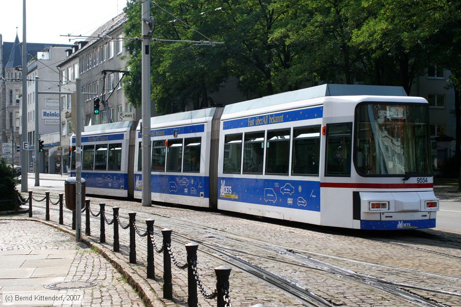 Braunschweig - Straßenbahn - 9554
/ Bild: braunschweig9554_bk0708240067.jpg