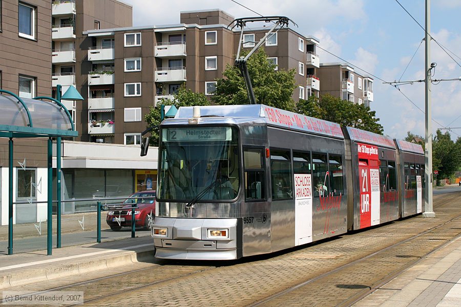 Braunschweig - Straßenbahn - 9557
/ Bild: braunschweig9557_bk0708240153.jpg