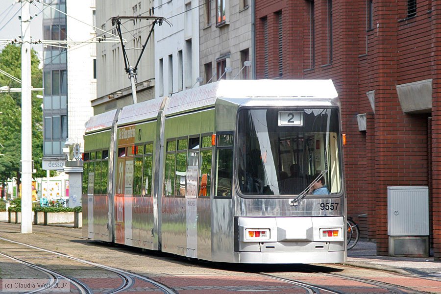 Braunschweig - Straßenbahn - 9557
/ Bild: braunschweig9557_cw0708240037.jpg