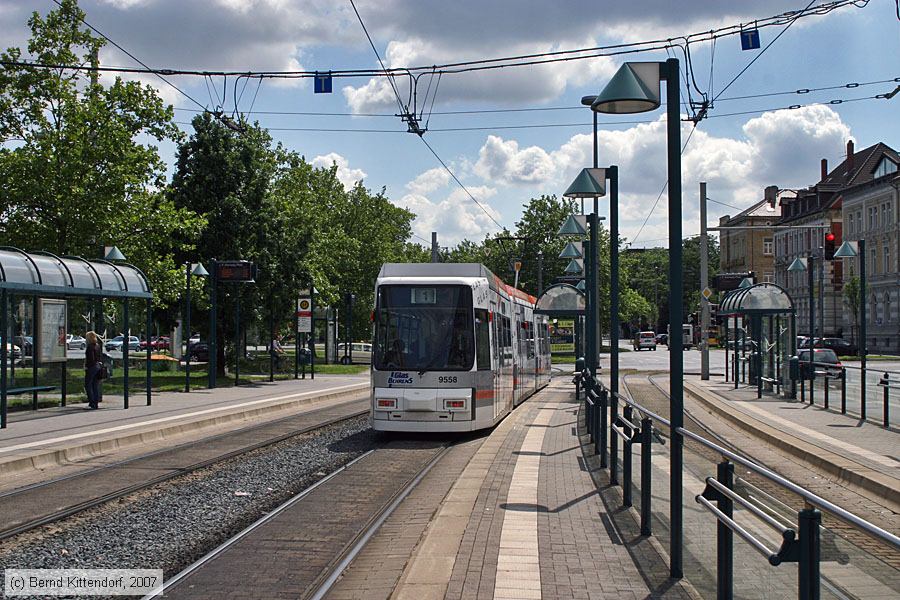 Braunschweig - Stra&szlig;enbahn - 9558
/ Bild: braunschweig9558_bk0708030050.jpg