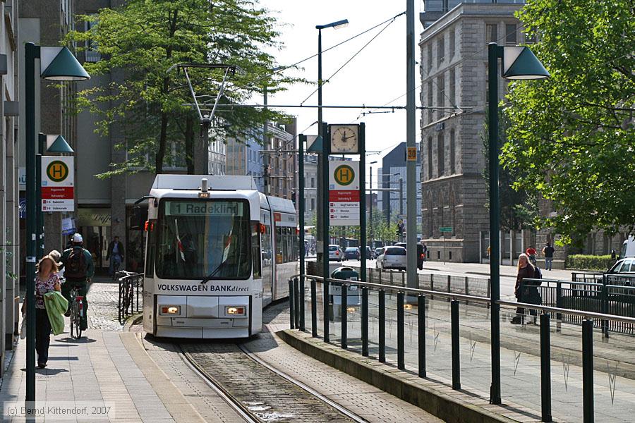 Braunschweig - Straßenbahn - 9559
/ Bild: braunschweig9559_bk0708240082.jpg