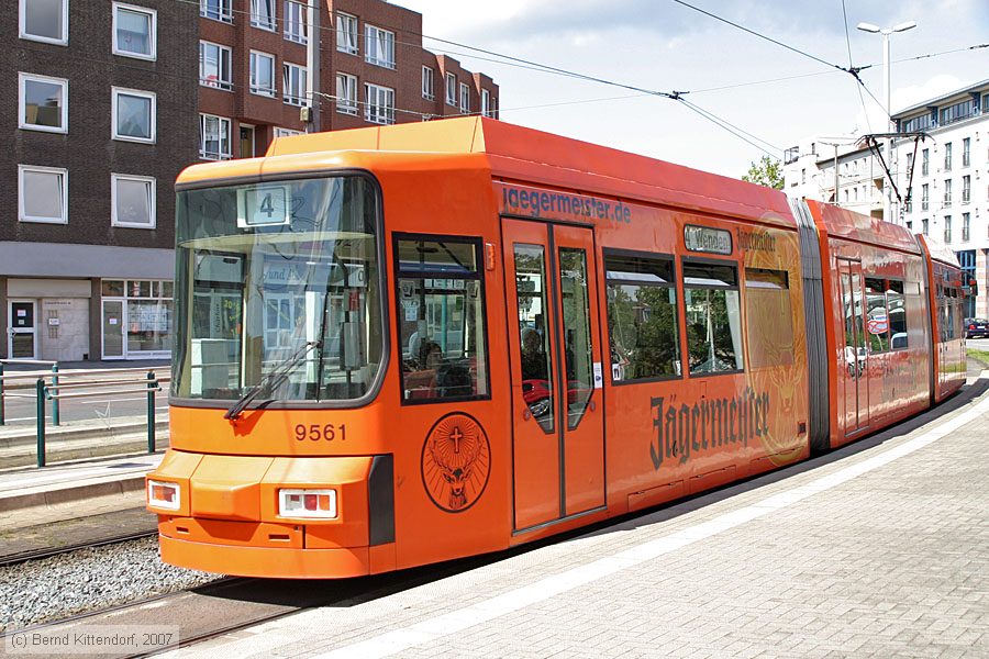Braunschweig - Straßenbahn - 9561
/ Bild: braunschweig9561_bk0708030046.jpg