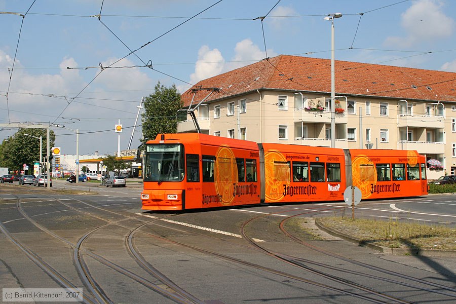 Braunschweig - Stra&szlig;enbahn - 9561
/ Bild: braunschweig9561_bk0708240145.jpg