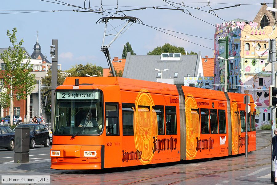 Braunschweig - Straßenbahn - 9561
/ Bild: braunschweig9561_bk0708240167.jpg