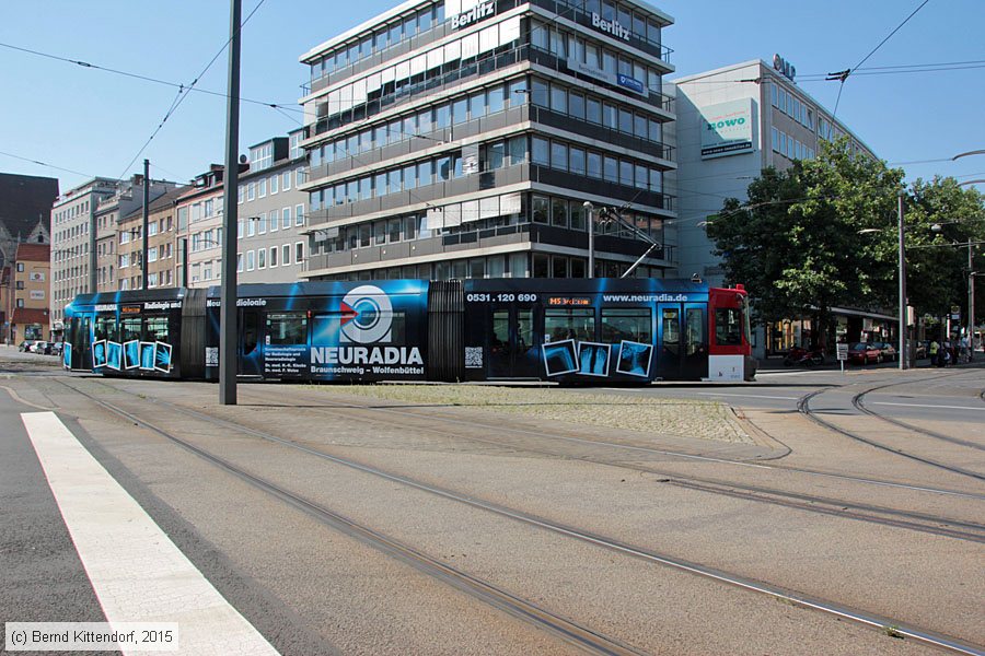 Braunschweig - Stra&szlig;enbahn - 9561
/ Bild: braunschweig9561_bk1508220093.jpg