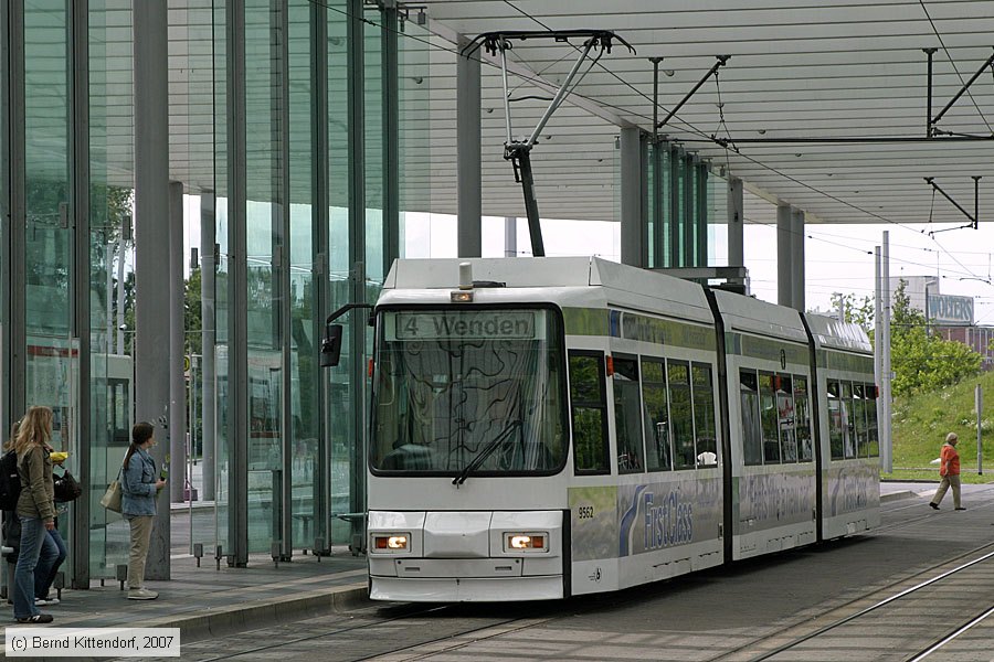 Braunschweig - Straßenbahn - 9562
/ Bild: braunschweig9562_bk0708030014.jpg Braunschweig - Straßenbahn - 9562
/ Bild: braunschweig9562_bk0708030014.jpg