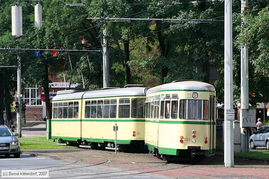 Braunschweig - Straßenbahn - 201
/ Bild: braunschweig201_bk0708240072.jpg
