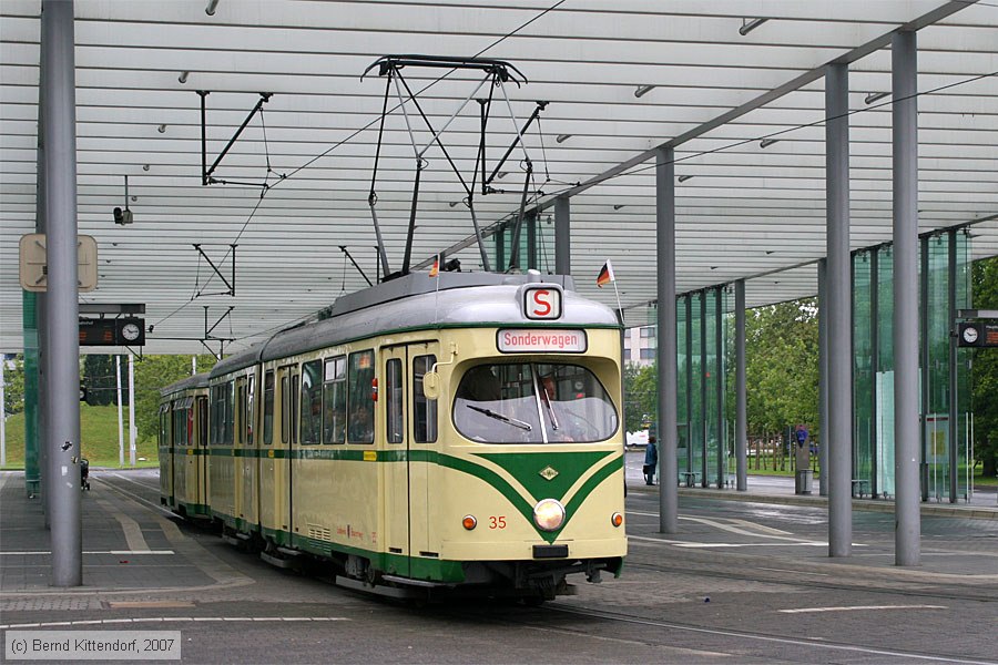 Braunschweig - Straßenbahn - 35
/ Bild: braunschweig35_bk0708240011.jpg