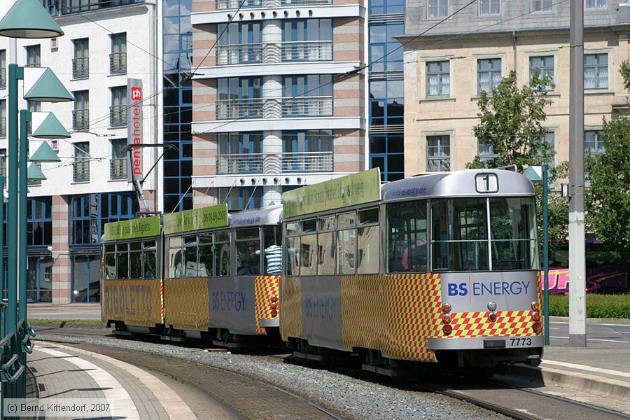 Braunschweig - Straßenbahn - 7773
/ Bild: braunschweig7773_bk0708030043.jpg
