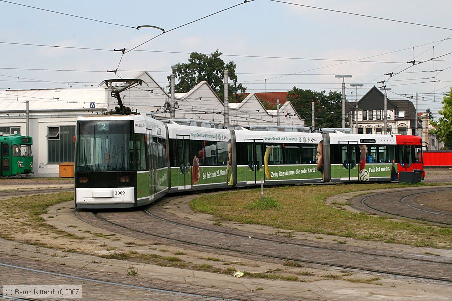 Bremen - Straßenbahn - 3009
/ Bild: bremen3009_bk0708250169.jpg Bremen - Straßenbahn - 3009
/ Bild: bremen3009_bk0708250169.jpg