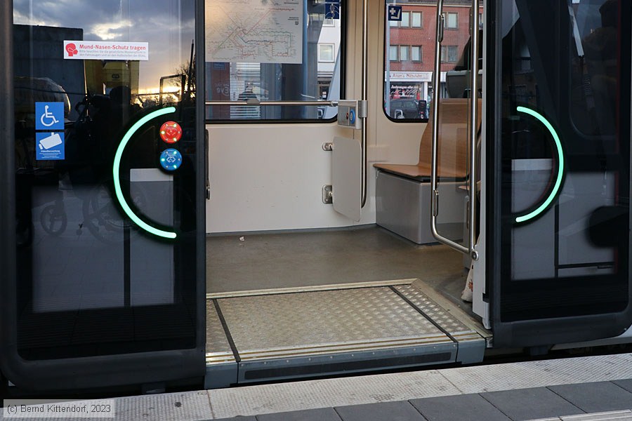 Bremen - Straßenbahn - 3225
/ Bild: bremen3225_bk2301190122.jpg Bremen - Straßenbahn - 3225
/ Bild: bremen3225_bk2301190122.jpg