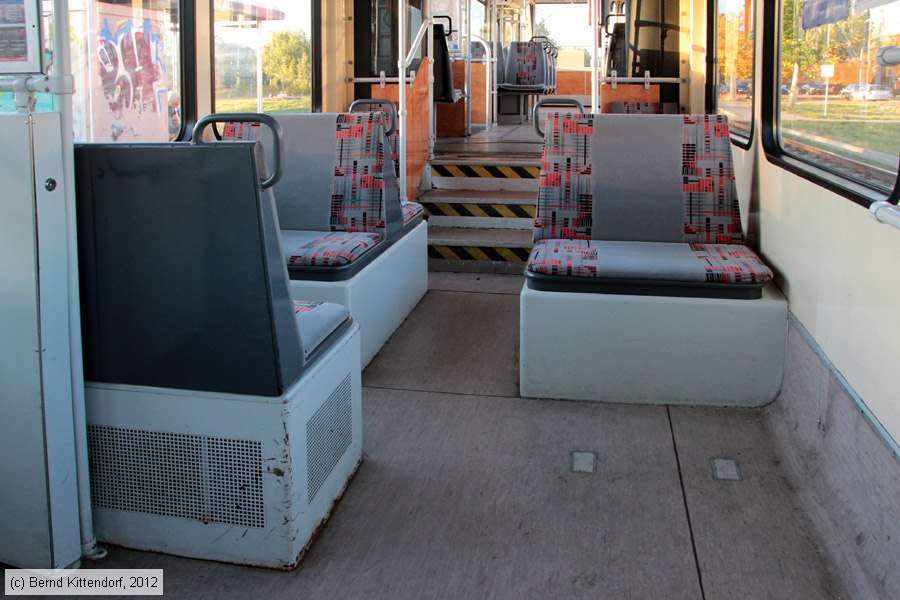 Straßenbahn Cottbus - 138 - Innenansicht
/ Bild: cottbus138_bk1210180068.jpg