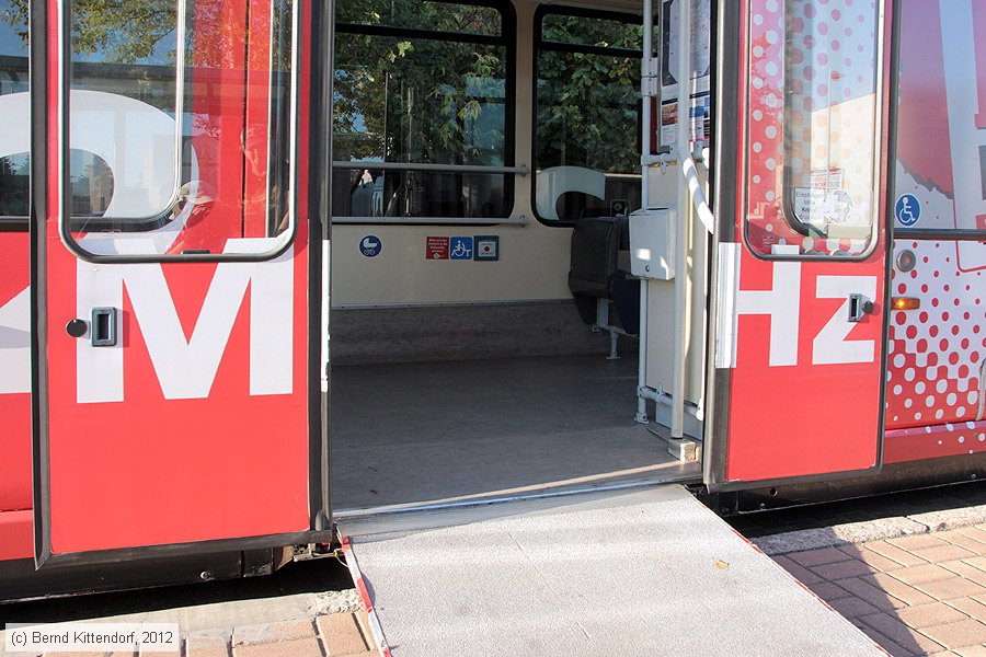 Straßenbahn Cottbus - 168
/ Bild: cottbus168_bk1210190209.jpg