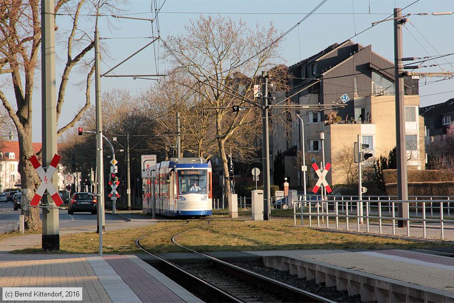 Straßenbahn Darmstadt - 0782
/ Bild: darmstadt0782_bk1603170248.jpg