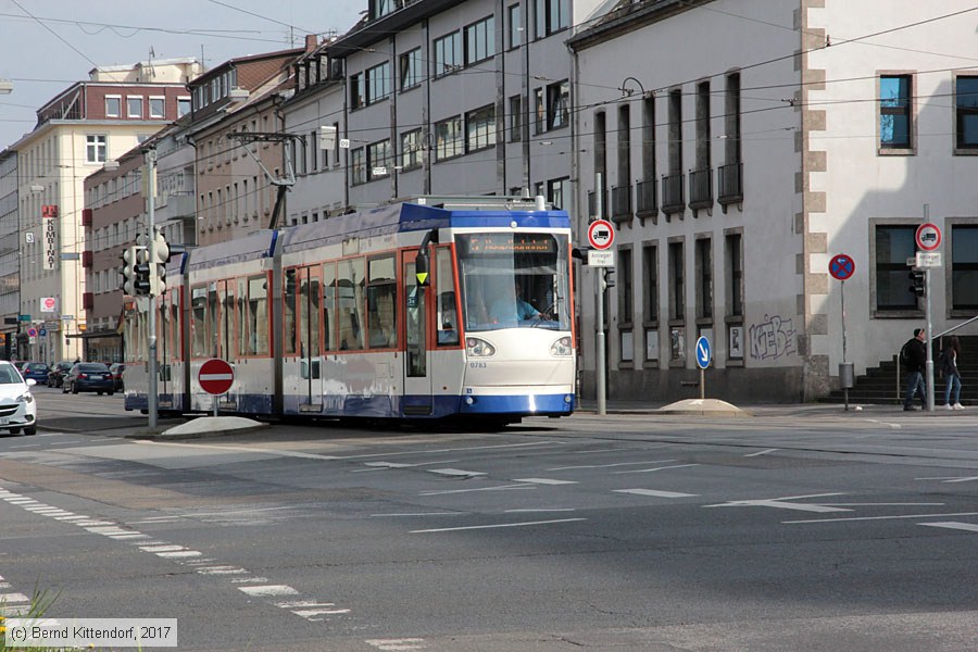 Straßenbahn Darmstadt - 0783
/ Bild: darmstadt0783_bk1704050154.jpg