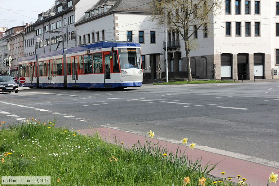 Straßenbahn Darmstadt - 0792
/ Bild: darmstadt0792_bk1704050116.jpg