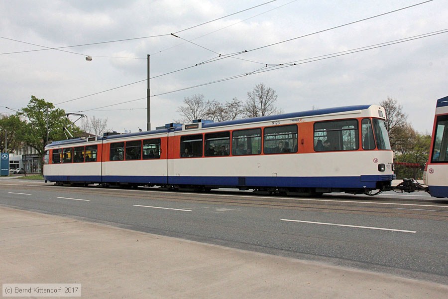 Straßenbahn Darmstadt - 9123
/ Bild: darmstadt9123_bk1704050186.jpg