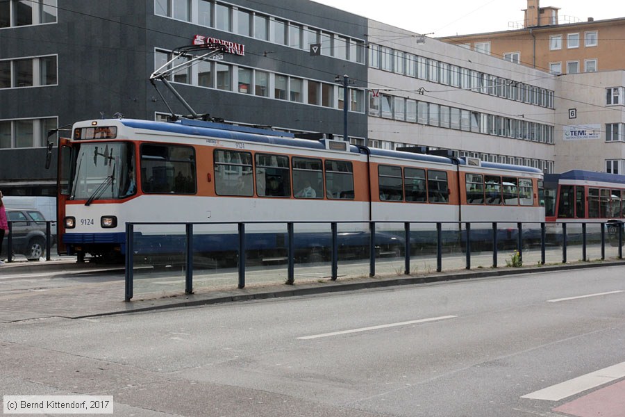 Straßenbahn Darmstadt - 9124
/ Bild: darmstadt9124_bk1704050123.jpg