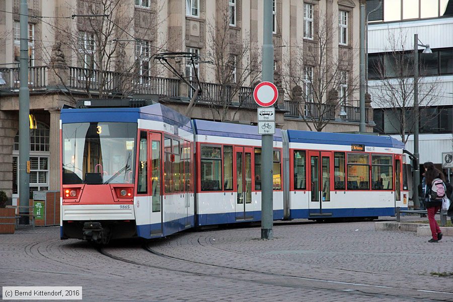Straßenbahn Darmstadt - 9865
/ Bild: darmstadt9865_bk1603170299.jpg