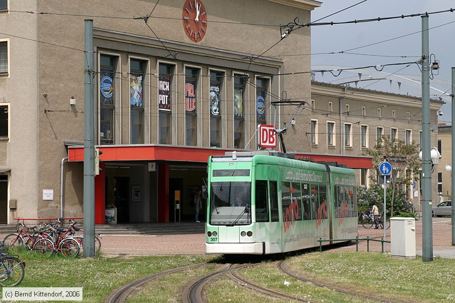 Straßenbahn Dessau - 307
/ Bild: dessau307_bk0605140077.jpg